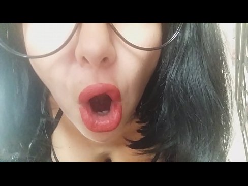 ❤️ Mil, ní ligfidh do leasmham duit dul ar scoil inniu... tá an iomarca de dhíth orm... Porn  ag porn % ga.yourxxxvideos.ru%