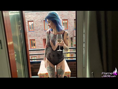 ❤️ Cailín Uafásach Ag Suí le Gulp agus ag Fucking go paiseanta faoin Spéir Oscailte Porn  ag porn % ga.yourxxxvideos.ru%